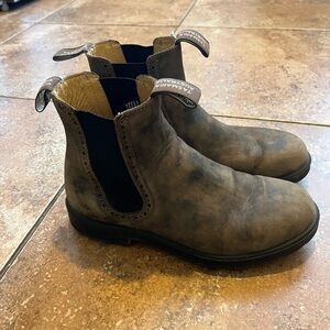 Blundstone high top 1351 brown boots